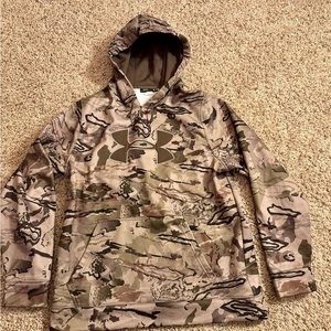 Under armor camo hoodie